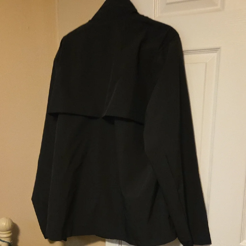 Old Navy Black Jacket - Picture 5 of 6